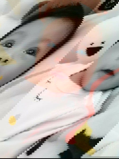 น้องยูรี 1เดือน 18วันค่ะ