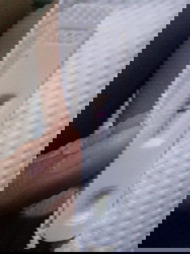 Positive po b to khit malabo ung 1 linya at anong vitamins Ang pwede sa asawa ko.