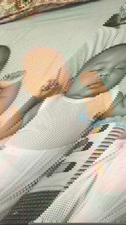 Allahamdulillah nikmat syukur
Smoga adik jadi anak yg soleh dan taat kepada agama dan ke2 org tua💛♥