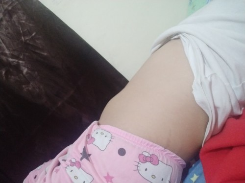 Baby bump or belly fat?