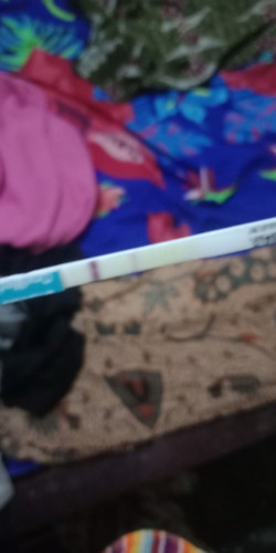 Bun saya mau nanya kalo lagi haid terus di tespeknya samar hamil gak yh? Tolong info nya bun?....