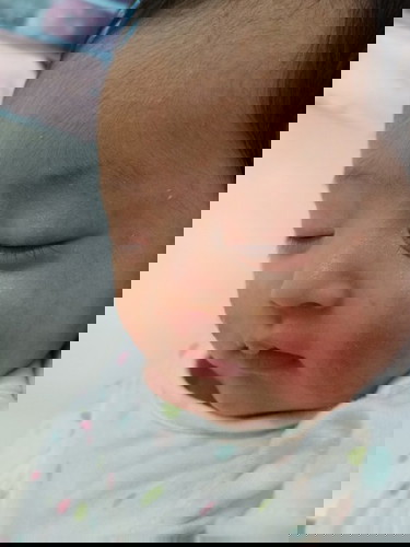 ขอคำแนะนำแม่ๆที่เคยเจอแบบนี้หน่อยค่ะ