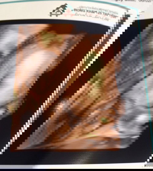 Mn xem giúp có phải mắt bé hơi ốc nhồi ko