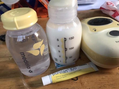 มีอาการปวดลานนม นมบวม แม่ๆเคยเป็นกันไหมคะ 😭