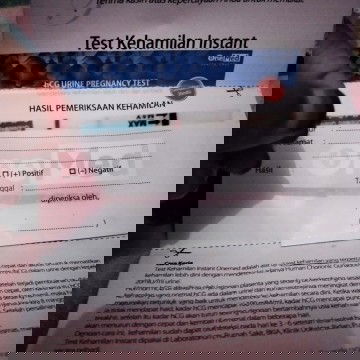 Bunda saya terakhir haid tgl 16 Pebruari sekarang sudah 24 Maret saya coba tes ternyata masih garis