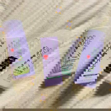 Sino po gumagamit ng Human Nature Acne Defense Trio sainyo? Safe po ba to sa buntis? Tyi.