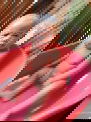 Flex ko lang baby ko na umiiyak after maligo 😘😘😘