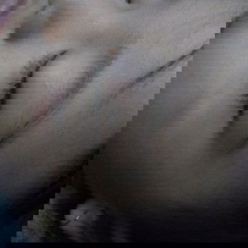 Pipi tibatiba merah, ada anaknya yg pernah ngalamin?