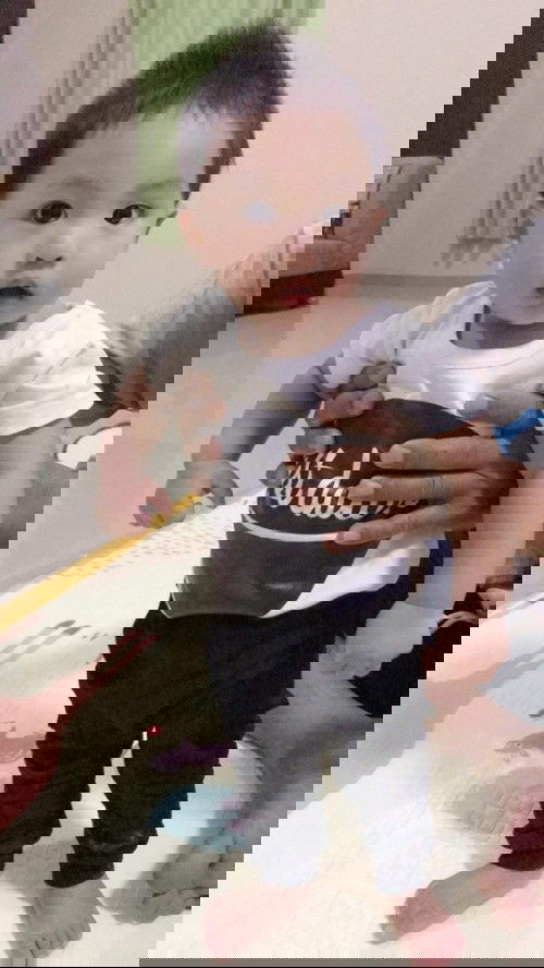 ฟองในขวดนม