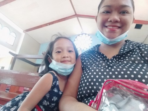 Gumagalaw na ba c baby in the 1st trimester ?