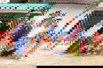 KEBERSAMAAN KELUARGA