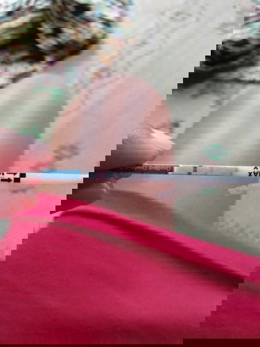 testpack samar hampir tak terlihat