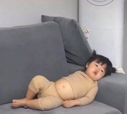 🤰😴 ง่วงจังเลย กินอิ่มแล้วหนังตาตก แต่ทำไมท้องป่องๆนะ 🤣