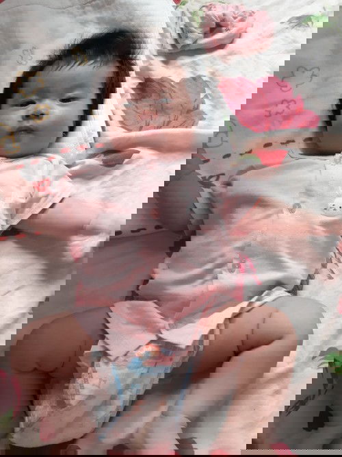 Xem ngấn chân đoán giới tính