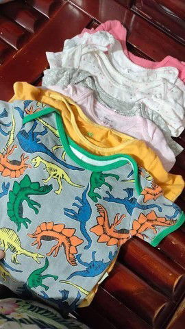Sino may bet ng onesies mommy?