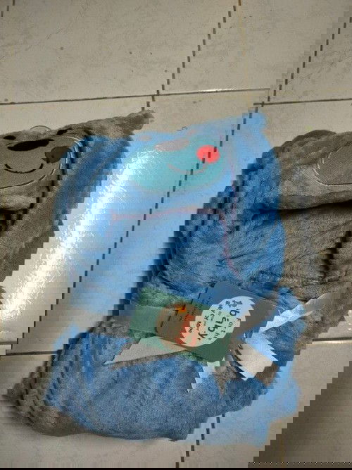 ส่งต่อเสื้อผ้างานดีราคาถูก