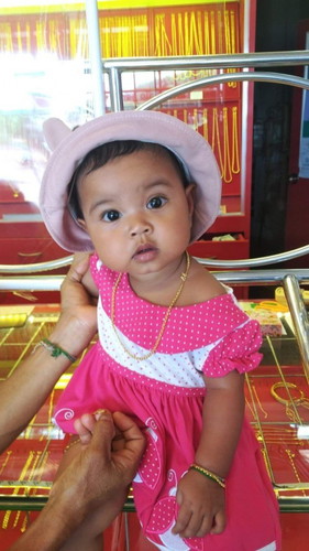 หนูชื่อน้องมีตังค่ะ