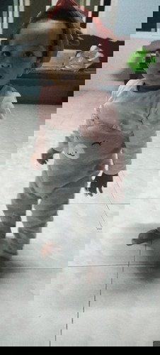 ช่วงนี้อากาศดี แม่นี้อยากนอนมาก ตัวเล็กก้อไม่นอนซะทีเล่นทั้งวัน แม่นี้จะไม่ไหว ตาจะปิดแล้ว