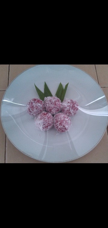 Bikin "KLEPON" mudah banget kok moms 😉