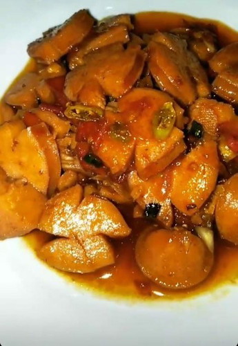 Tumis sosis manis asam  pedas