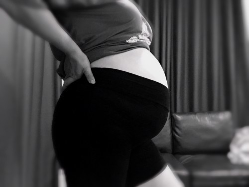 เดือนหน้าจะแตกแล้วจ้า