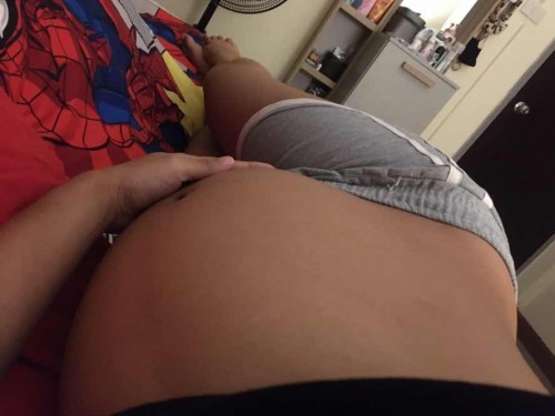 เราท้อง 8 เดือน แต่สามีไปทำผู้หญิงอีกคนท้อง