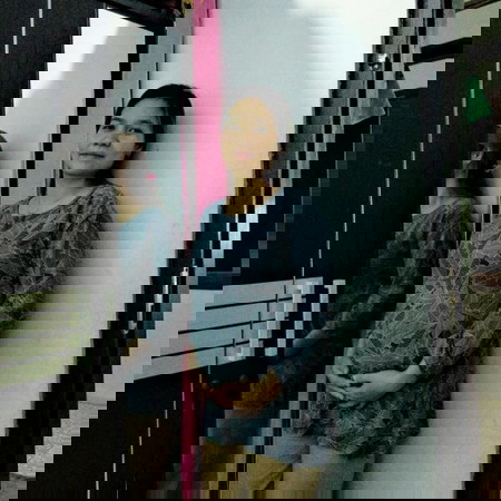 Malam bunda2 cantik.