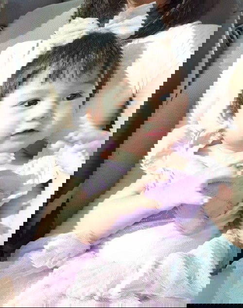 เล่นกับ​ลูก​