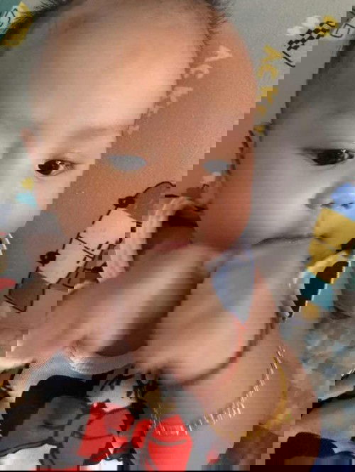 เจ้าหนูชอบกำกำปั้น