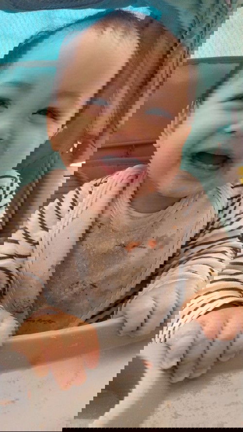 Hello, Mari berteman Yuk