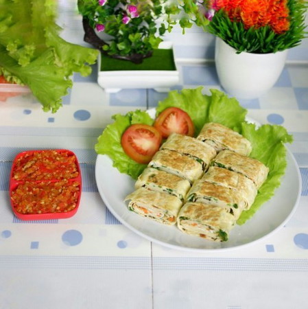 Egg Roll Korean Omelette