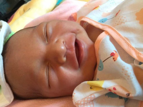 น้องเจอาร์ 6วันเองครับบ