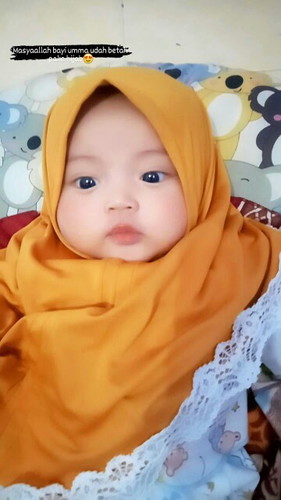 Baby bangunin sahur wkwk