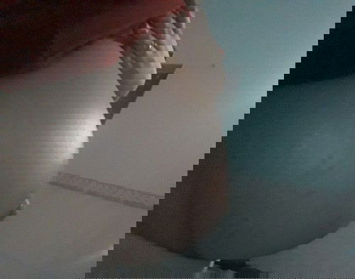 Bầu 30w , bé quay đầu và bụng tụt có sao không ?