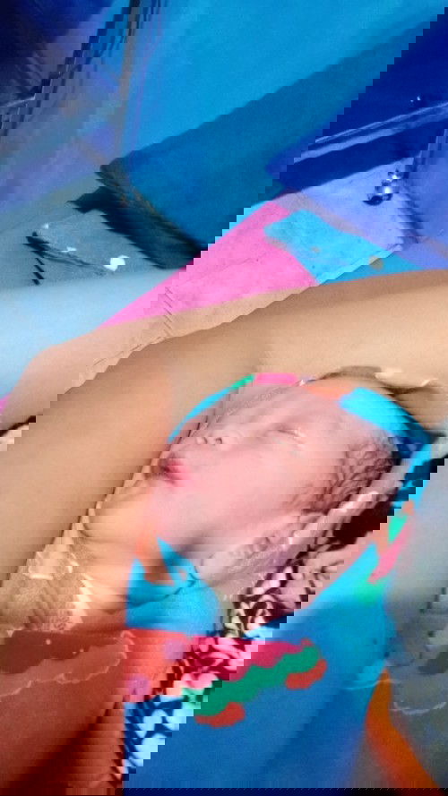 Alhamdulillah telah lahir putra pertama kami😍Dengan selamat pless jahitan dimana2😁