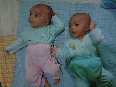 Si kembar tp beda 2buln 12hari
