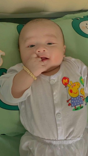 Hôm nay em bé #2m18d ❤️