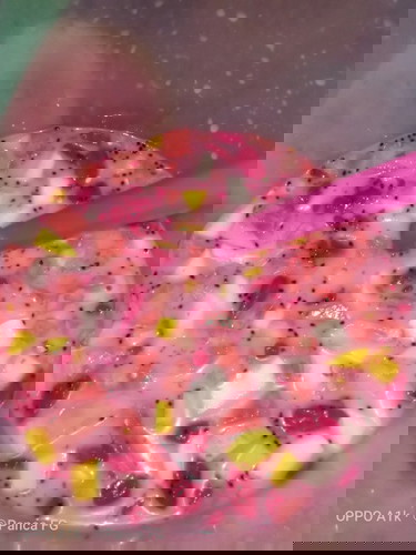 Foto hanya pemanis🙏
Ada gak yg hamil tua malah seneng gigitin es batu kaya aku🤭