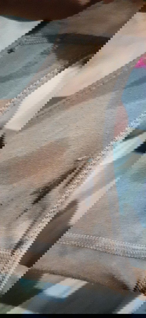 Hamil 7 minggu keluar flek hitam