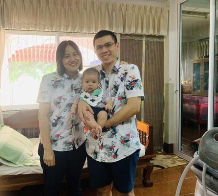 สงกรานต์โดนปั่นป่วนเพราะโควิด
หนูอยู่บ้านปลอดภัยกับชีวิตดีกว่า
แต่งตัวเดินเที่ยวรอบบ้านและปั่นป่วนพ่อแม่กันเถอะ 🥰