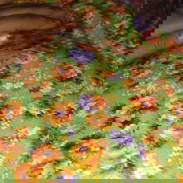 Lebih sensitif suka nangis mungkin karena Bawaan