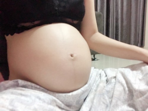 แม่ๆ เดือน สิงหา
