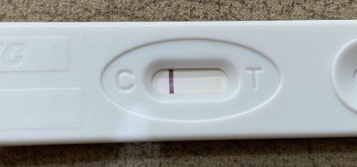 มีลุ้นไม่ค่ะ ประจำเดือนมาไม่ตรงเลยไม่แน่ใจค่ะ