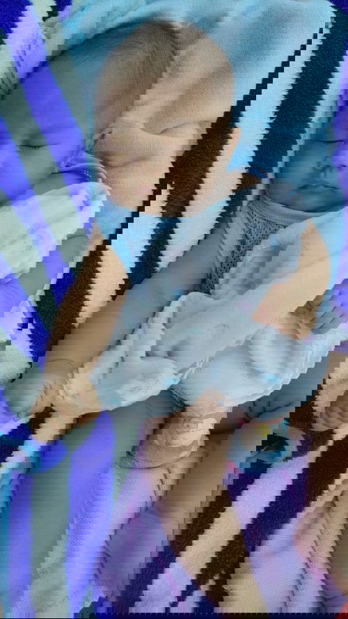 ลูกไม่ยอมเข้าเต้า