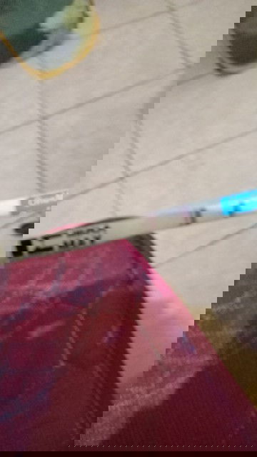 Saya terkhir haid bulan Maret tgl 20
Bulan ini saya terlambat haid sudah 5 hari,waktu saya tespek tg