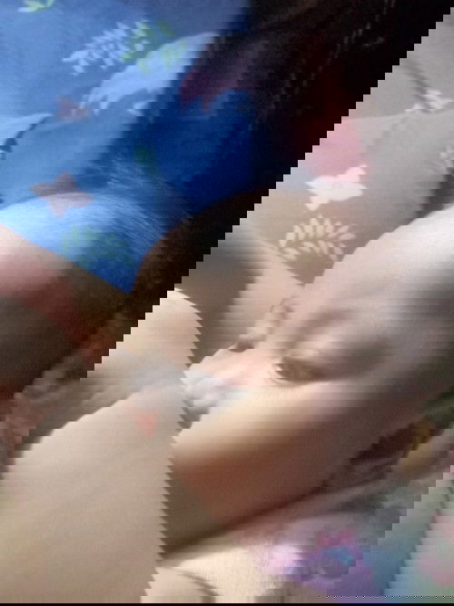 Np 4yrsold boy ang 4mos bby girl