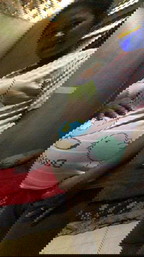 Ya Allah rasa y udah g sabar pngin ketemu pangeran kU, kyak g percaya bnget baru bln2  kmarin tau hamil skrng dh dkt hpl