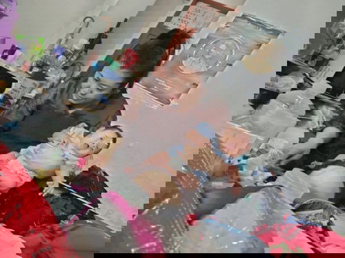 ขอดูยายหลานหน่อยจ้า