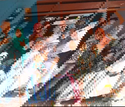 HARI RAYAKU PENUH RINDU