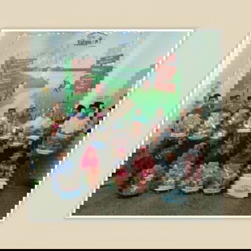 Jaga Silaturahmi dari Rumah dengan Berbagi Bingkisan Lebaran